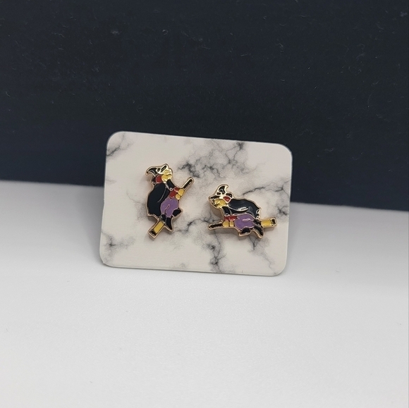 New Witch Stud Earrings - Picture 2 of 4